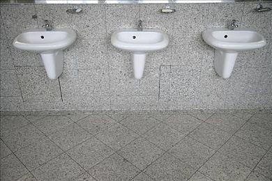 《异形：火力小队》第四赛季正式上线 跨平台联机实装